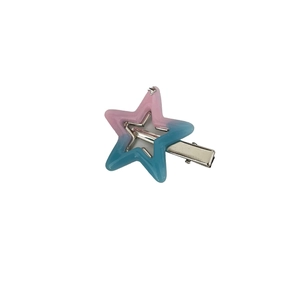 Y2K star hair clip with pink blue gradient resin and rhinestones on silver duckbill clip
