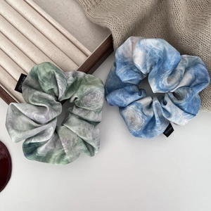 Elegant 2-piece set of oil painting satin scrunchies with marble watercolor patterns