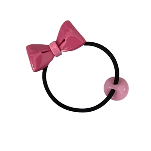 Süßes Haarband im koreanischen Stil mit rosa Schleife und Perle auf schwarzem Band