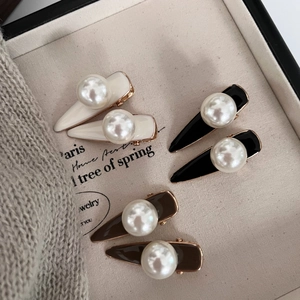 Barrette à Cheveux Rétro Français avec Künstliche Perles d'Imitation Élégante Alliage Émail Pince à Bec de Canard pour Femme Fille Accessoires