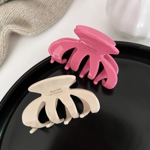 French style small pumpkin hair claws in glossy pink and cream beige colors