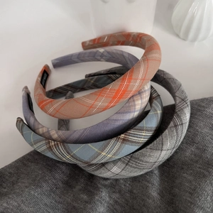 Chic plaid sponge headband set in four colors for a sweet autumn high-top hair look