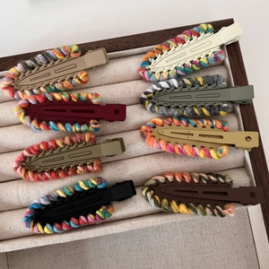 Contrast Color Knitted Wool Hair Clip Sweet Cool Colorful Duckbill Clip For Women Autumn Winter No Trace Hairpin Accessory
