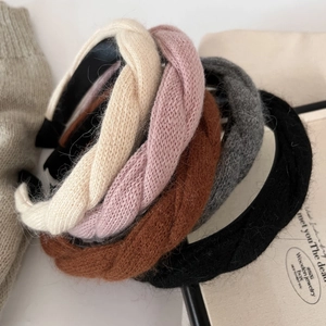 Serre-Tête en Tricot Torsadé Épais pour Automne Hiver Femme Bandeau en Fil Doux et Chaud Accessoires de Coiffure Mode