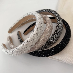 Elegant tweed headband set with gold thread detailing and non-slip lining for women