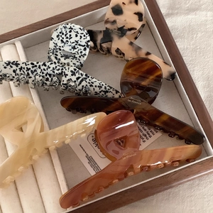 Vintage Acetate Hair Claw Clips Large French Shark Clip For Women Elegant Checkerboard Leopard Print Hair Accessories Hairpin