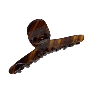 Classic tortoiseshell acetate hair claw clip with golden Barrette La France lettering
