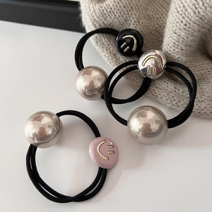 Élastiques à Cheveux de Style Coréen Minimaliste avec Visage Souriant et Künstliche Perle pour Femme Scrunchies à Haute Élasticité
