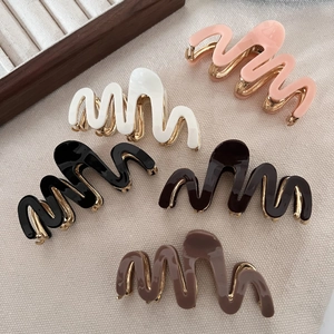 Niche Design Wave Acetate Metal Hair Claw Clip Minimalist Geometric Shark Clip Elegant Back Of Head Hairpin For Women Jewelry
