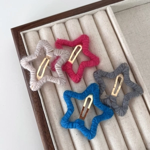Pince à Cheveux BB en Forme d'Étoile Enveloppée de Fil Douce Pince Latérale Étoile en Laine pour Femmes Accessoires Cheveux