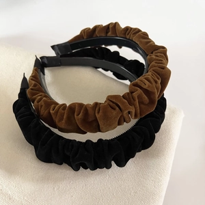 French Retro Velvet Pleated Headband For Women High Top Wide Headhoop Solid Color Non-Slip Winter Hair Accessories