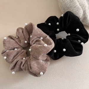 Elegant Velvet Artificial Pearl Scrunchies For Women Retro Large Intestine Hair Ties Soft Elastic Hair Bands Vintage Hair Accessories