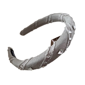 Elegant grey fabric headband with sparkling rhinestone hearts for women fashion