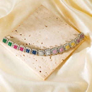 Luxus Kupfer Zirkonia Vierblättriges Kleeblatt Ohrstecker Für Damen Blumenform Galvanisierter Modeschmuck Zubehör Geschenk