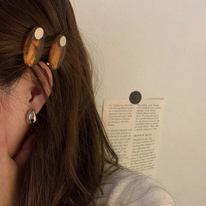 Retro amber acetate oval hair clip and silver teardrop earring set for women
