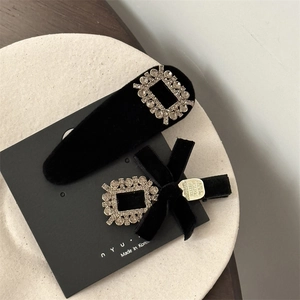 Ensemble de barrettes à cheveux en velours noir élégant avec strass carrés brillants