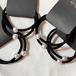 Lot de chouchous élastiques noirs minimalistes ornés de perles blanches rondes