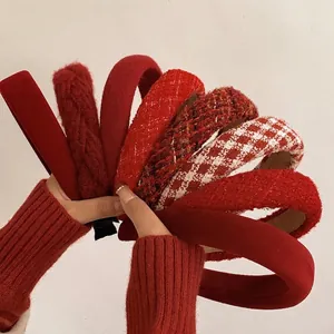 Vintage Christmas Red Fabric Padded Headband For Women Autumn Winter Thickened Plaid Velvet Braided Hair Hoop Festive Accessory