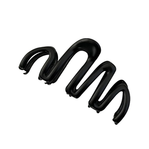 Large matte black wavy hair claw clip for thick hair stylish shark hair clip for women
