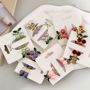 Mini pinces à cheveux cerise aux couleurs nacrées pour filles et femmes