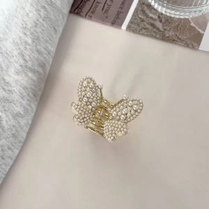 Elegante molletta per capelli a farfalla dorata con perle per acconciature donna