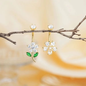 Ensemble de piercings de nombril dorés avec fleurs en zircon et feuilles vertes
