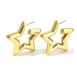 Polished gold 3D star-shaped stud earrings in a modern geometric minimalist design