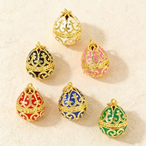 Vintage Copper Enamel Faberge Style Egg Pendant Necklace For Women Retro Palace Floral Pattern Electroplated Jewelry Accessory