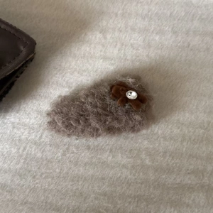 Pince à cheveux ours en peluche marron avec fausse fourrure et strass en cristal brillant