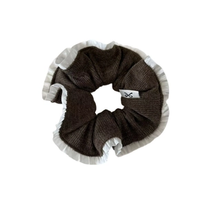 Grey and white oversized knitted scrunchie with coffee-colored texture and ruffles