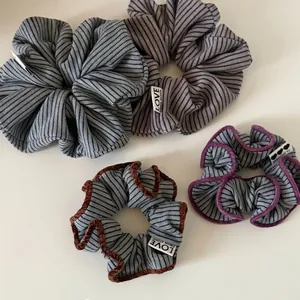 Striped Knitted Fabric Hair Scrunchie For Women Korean Style Contrast Color Velvet Edge Casual Hair Tie Headband