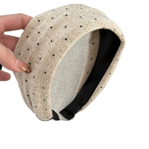 Beiger gestrickter gepunkteter breiter Haarreif im Retro-Stil mit bequemer Passform