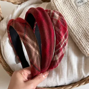 Lot de trois serre-têtes en velours rouge et à carreaux pour coiffure de Noël festive