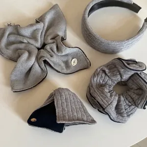 Ensemble d'Accessoires pour Cheveux en Tissu Tricot Style Coréen Chouchou Rayé Gris Bandeau Pince Fait à Main Femme