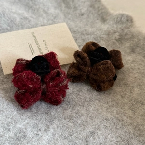 Elegant autumn winter plush tweed double bow hair claw clips in burgundy and brown