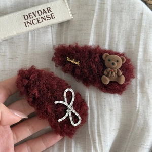 Burgundy plush hair clips with rhinestone bow and cute bear for autumn winter styling