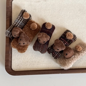 5-piece set of brown plaid and plush bear hair clips with a vintage aesthetic