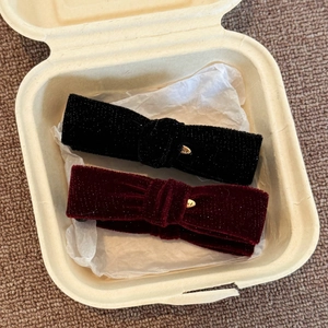 Vintage velvet bow banana hair clips in black and wine red with gold metal detail