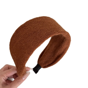 Retro mustard green velvet wide headband with soft knit texture and anti-slip lining