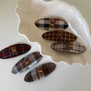 Lot de 6 barrettes à cheveux en tissu à carreaux avec charmants oursons en peluche