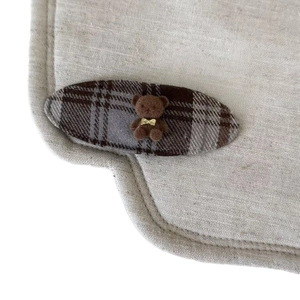 Pince à cheveux à carreaux avec décor d'ours en peluche et tissu écossais marron