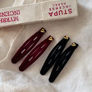 Vintage Velvet Heart Hair Clip Elegant Metal BB Clip For Women Retro Black Burgundy Flocking Side Hairpin Hair Accessories
