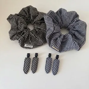 Korean Style Plaid Hair Scrunchie And Seamless Hair Clip Set Fabric Checkered Hair Ties Minimalist Hair Accessories For Women Daily