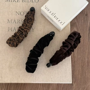 Retro leopard print and velvet banana hair clips for women in elegant vintage style