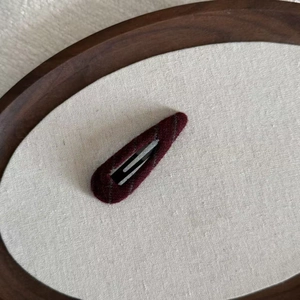 Vintage burgundy plaid striped knit hair clip in teardrop shape for women
