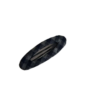 Barrette BB ovale classique en tissu de laine à carreaux gris avec texture élégante