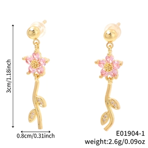 Orecchini a quadrifoglio rosa con finitura dorata e foglie in strass per donna