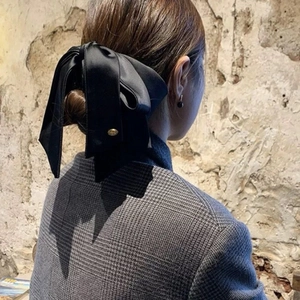 Elegant Large Satin Bow Hair Claw Clip For Women Black Navy Blue Ribbon Shark Clip Office Commute Hair Accessories