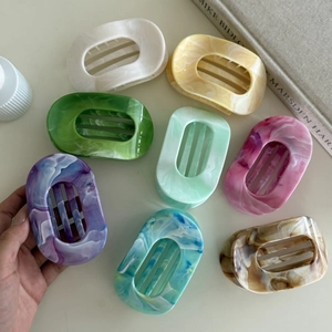 Set of 8 large colorful acetate hair claws with marble texture for women's hairstyles