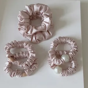 Elegant Pink Satin Scrunchie With Faux Artificial Pearl Pleated Hair Tie Elastic Hair Band For Women Daily Fashion Hair Accessories